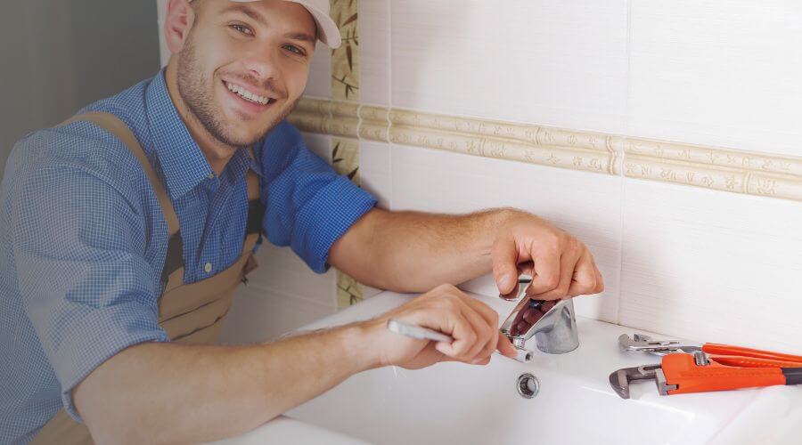 Handle or spout repair in La Canada Flintridge, CA